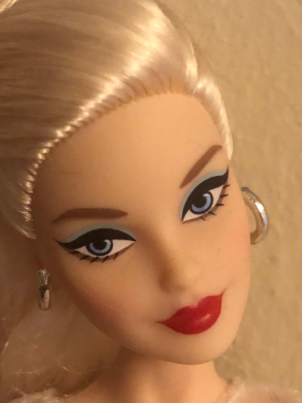 Beautiful Barbie 60th Anniversary Doll! - Picture 2 of 6